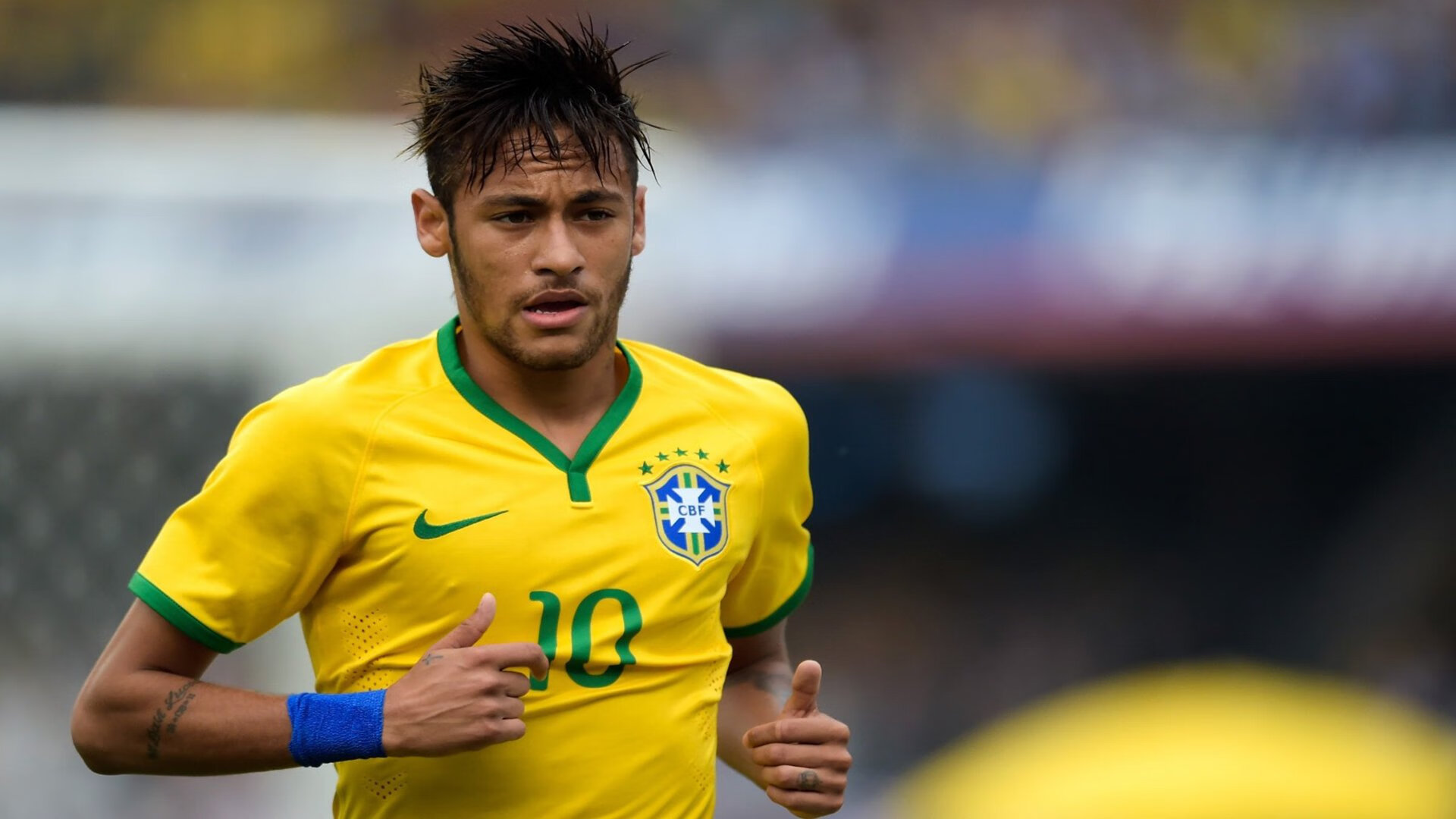 多特蒙德巅峰对决，布鲁诺一锤定音，黄黑军团力克佛罗伦萨